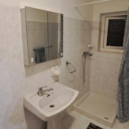 Ascot Flats Apartament *