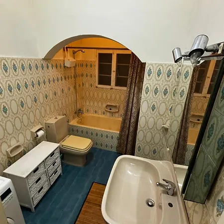 Ascot Flats Appartement *